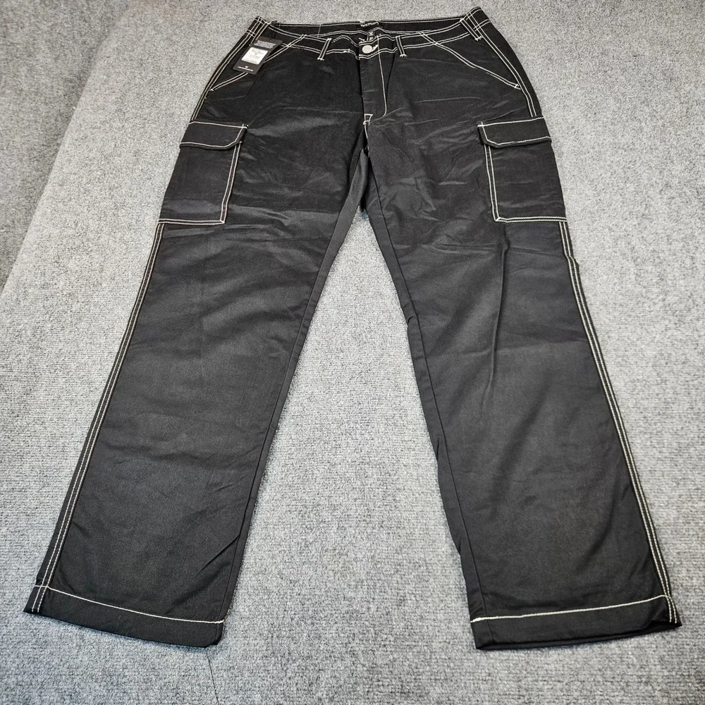 True Religion Mens Straight Ladder SN Cargo Pants Jet Black Contrast Stitch 36